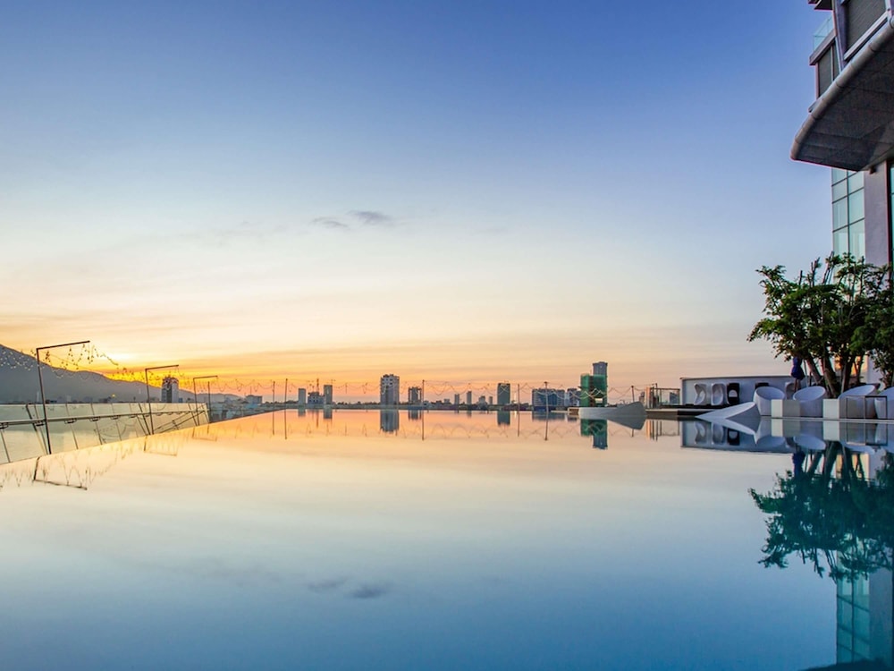 Novotel Danang Premier Han River by null