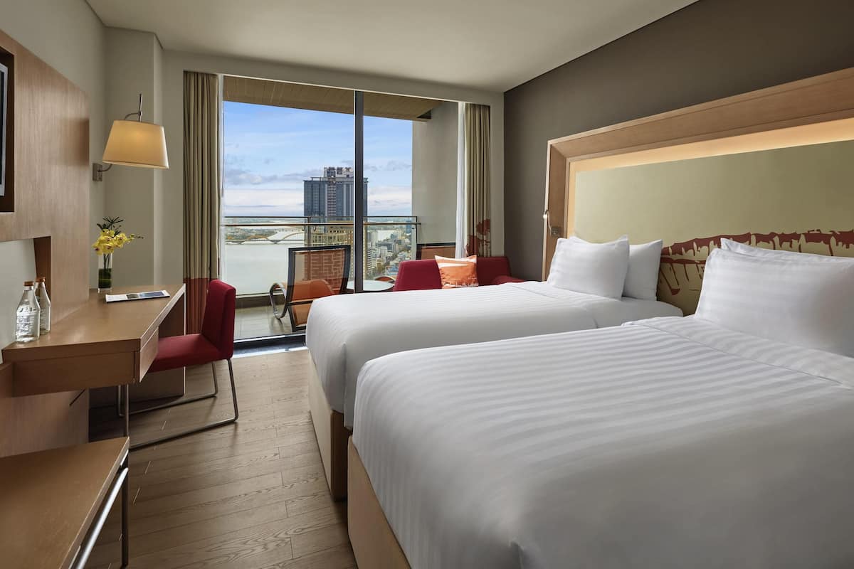 Ropa de cama de alta calidad y minibar