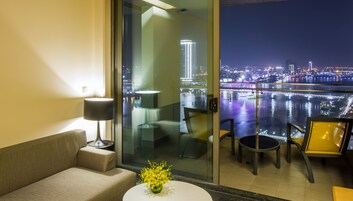 公寓, 2 间卧室, 阳台 (Kitchen) | 高档床上用品、迷你吧、客房内保险箱、办公桌