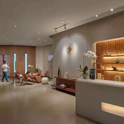 Couples treatment rooms, sauna, steam room, body treatments