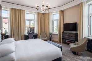 Presidential Suite, 1 King Bed | Frette Italian sheets, premium bedding, down duvets, pillow-top beds - Grand Hotel Vilnius, Curio Collection by Hilton (Vilnius)