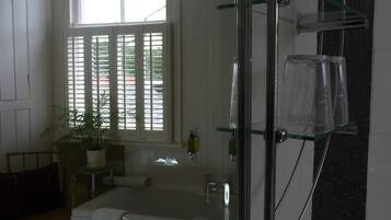 Double Room, Ensuite | Bathroom