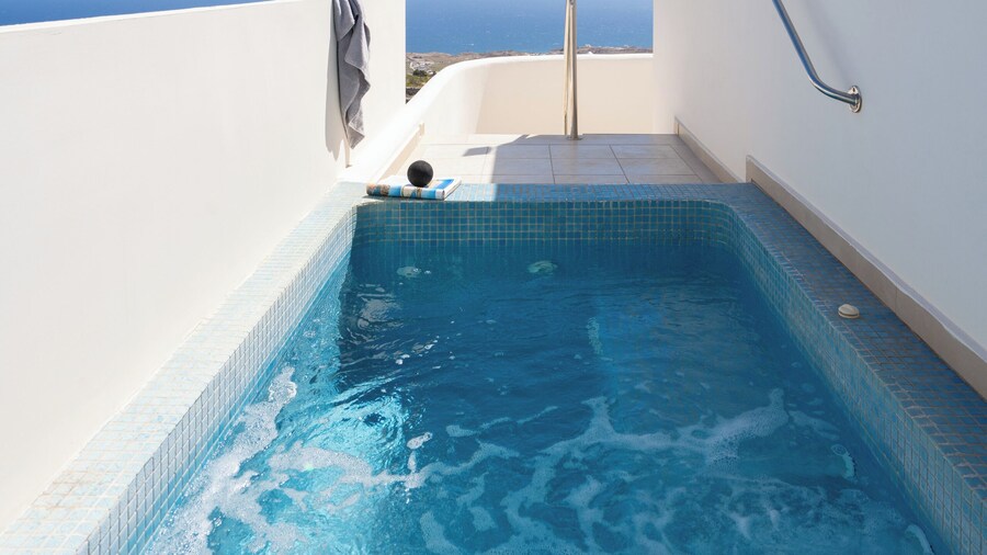 Splendour Hotel and Suites