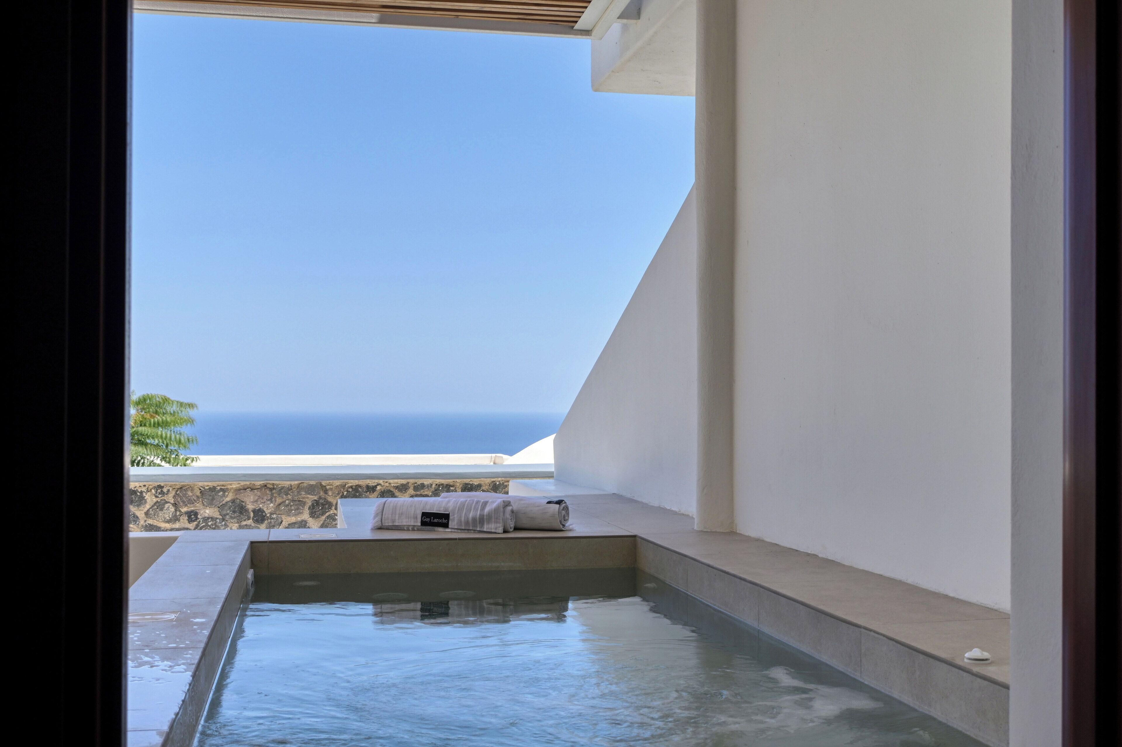 Deluxe Suite Outdoor Hot Tub Sea View | View from room