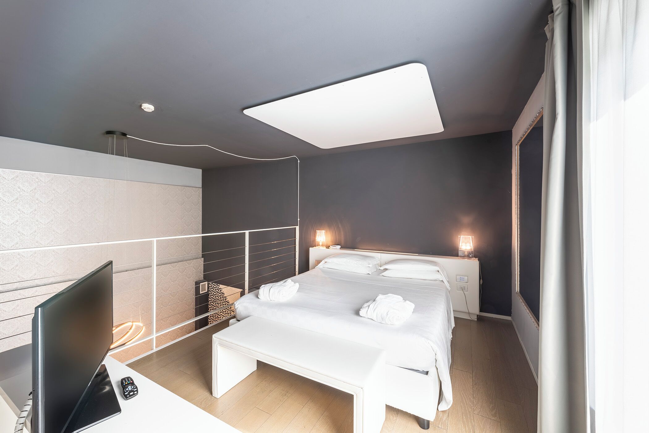 junior suite, jetted tub, annex building | 1 bedroom, premium bedding, down duvets, minibar