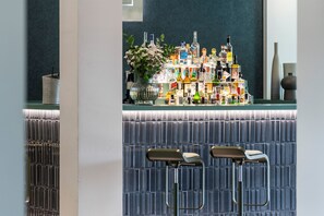 Bar (on property) - MO.OM Hotel (Olgiate Olona)