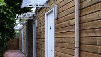 Double Room, Courtyard View, Annex Building | Terrace/patio