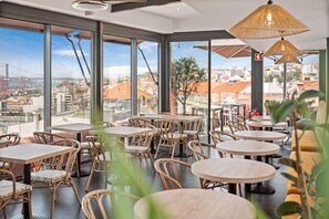 Free daily local cuisine breakfast  - Monte Belvedere Hotel by Shiadu (Lisbon)
