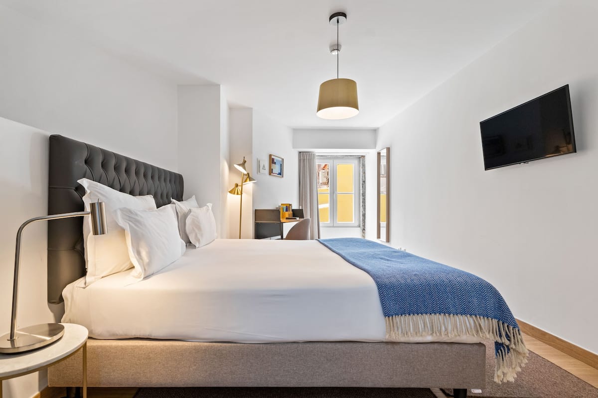 Habitación con 1 cama matrimonial o 2 individuales | 1 habitación, ropa de cama hipoalergénica y minibar
