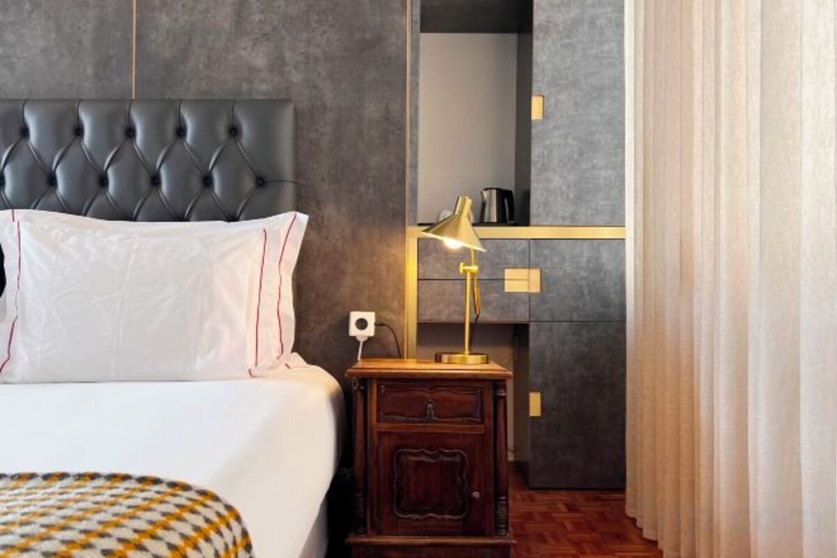 1 bedroom, hypo-allergenic bedding, minibar, in-room safe