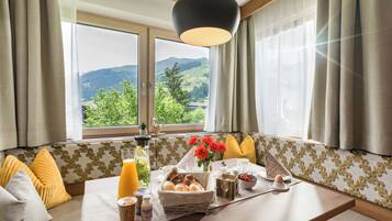 Apartment, 2 Bedrooms, Terrace (Torspitz) | Living area | Flat-screen TV, ping pong
