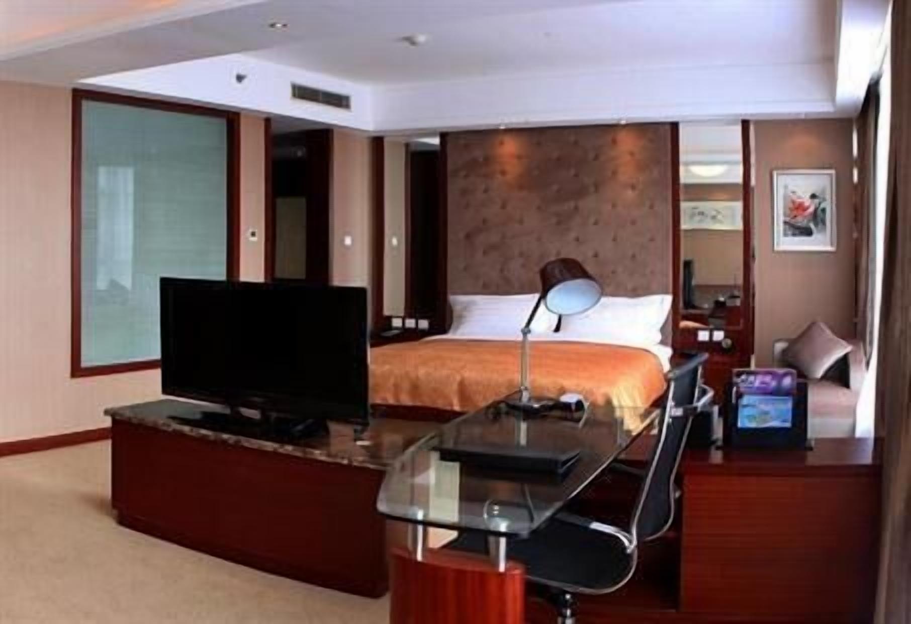 Äänieristys, ilmainen kiinteä internetyhteys