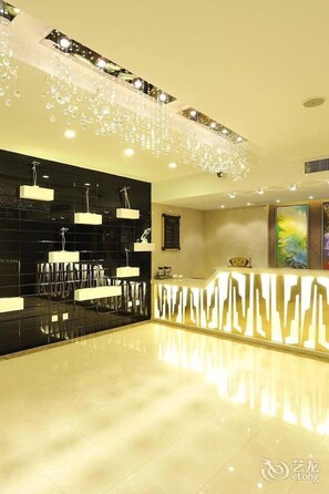 Lobby - Wanjia Lakefront Hotel Changchun (Changchun)