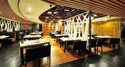 Wanjia Lakefront Hotel Changchun