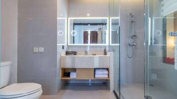 Minibar, in-room safe, alarm clocks