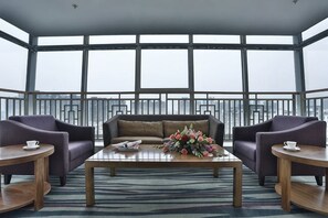 Unclassified image, 4 of 19, button - Tianyue Hotel (Chengdu)