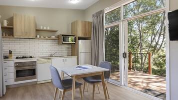 Fridge, coffee/tea maker, electric kettle
