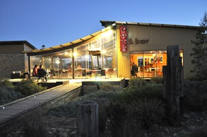 Breakfast, lunch and dinner served