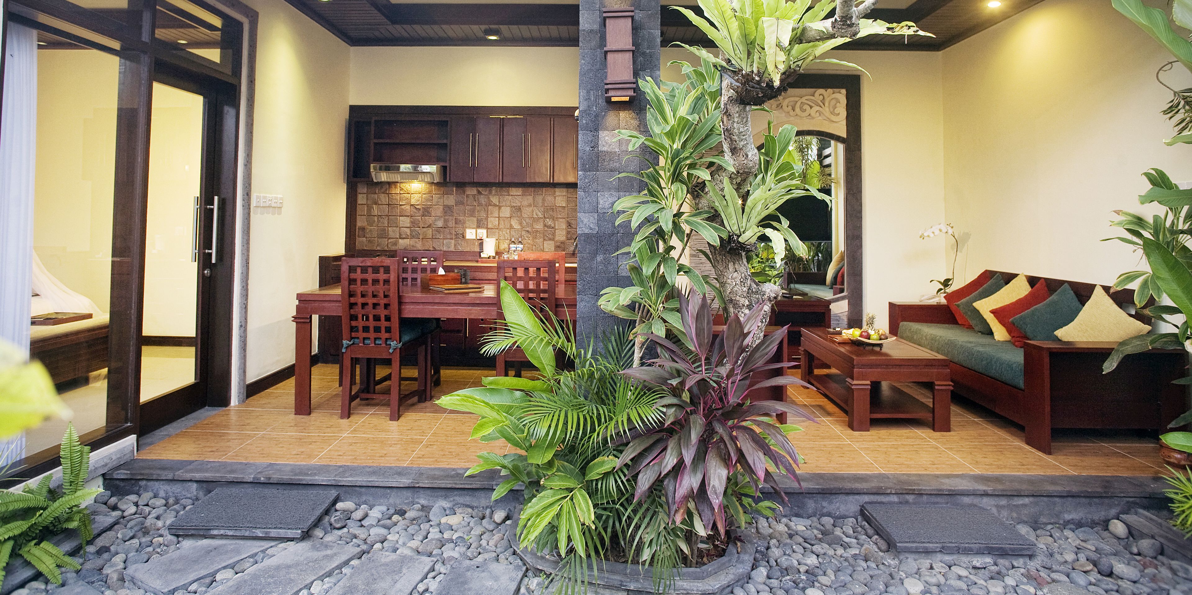 1 bedroom, minibar, in-room safe, individually decorated