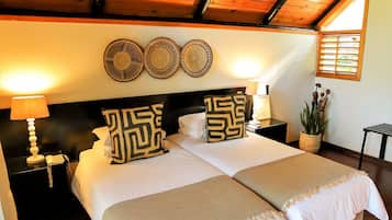 Superior Room, 1 Double or 2 Twin Beds (Rock View Room) | Desk, free WiFi, bed sheets