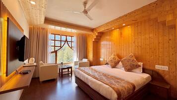 Luxury Room, 1 Double Bed | Rollaway beds, free WiFi