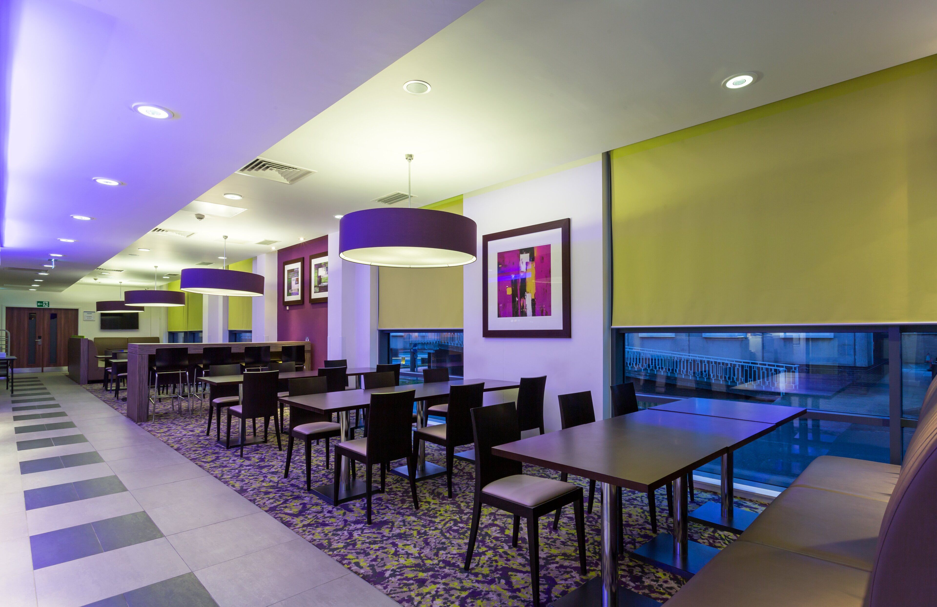 Foto - Holiday Inn Express Harlow by IHG