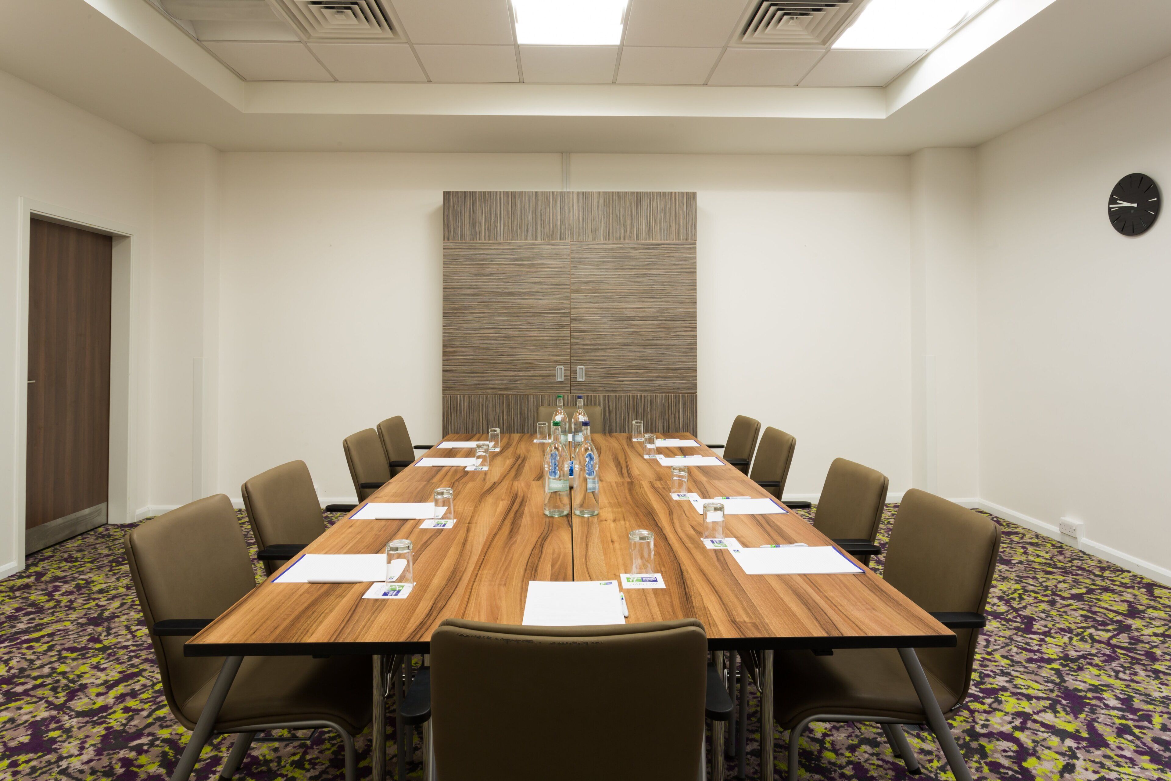 Foto - Holiday Inn Express Harlow by IHG
