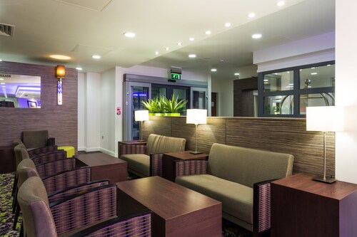 Holiday Inn Express Harlow by IHG
