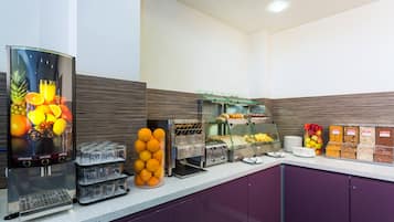 Tägliches inbegriffenes großes Frühstück