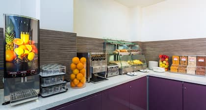 Holiday Inn Express Harlow by IHG