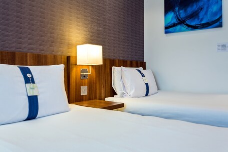 Holiday Inn Express Harlow by IHG - view 3