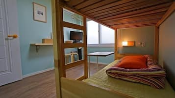 Twin Room | Free WiFi