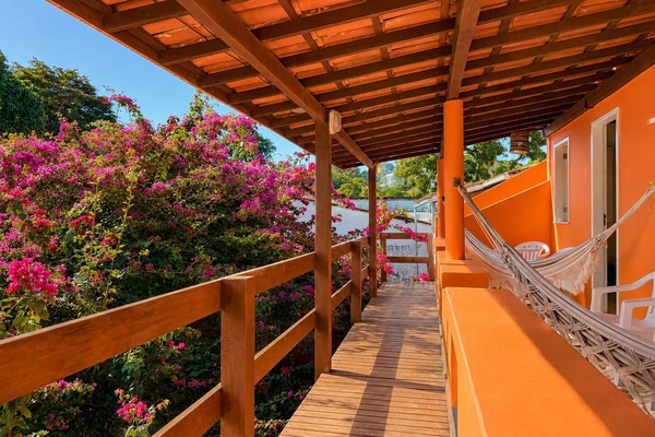 Quarto triplo conforto | Frigobar, Wi-Fi de cortesia, roupa de cama