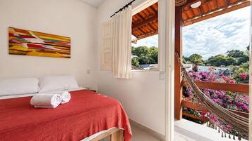 Quarto casal superior | Frigobar, Wi-Fi de cortesia, roupa de cama