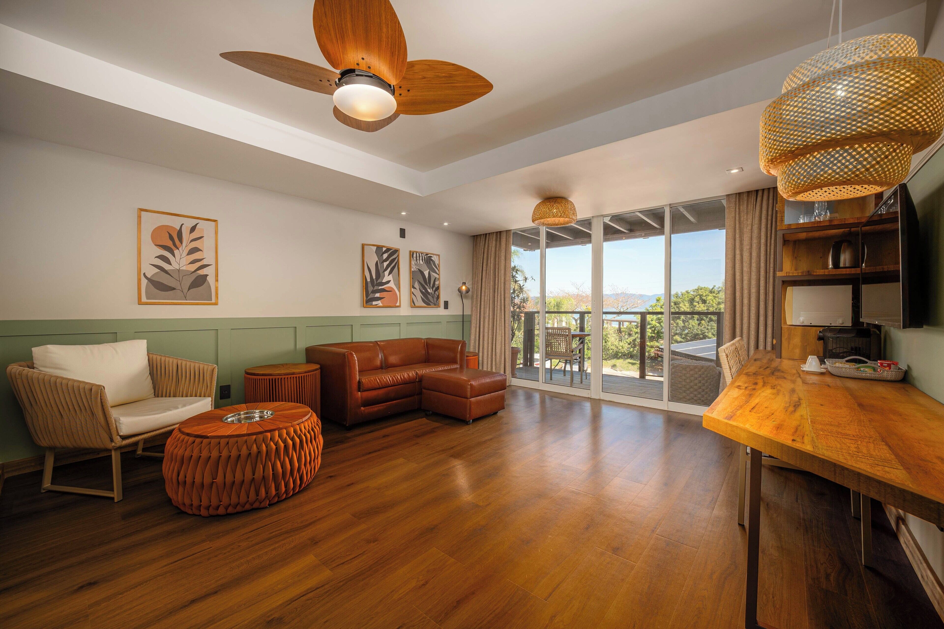 Apartamento luxo | Área de estar | TV LCD