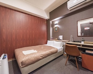 1 bedroom, desk, soundproofing, iron/ironing board