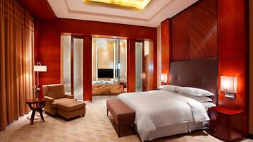 Suite Présidentielle, 1 trÚs grand lit | Coffres-forts dans les chambres, Wi-Fi gratuit, draps fournis