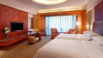 In-room safe, free WiFi, bed sheets