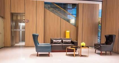 Home Inn Neo (Ganzhou Hongqi Avenue South Gate)
