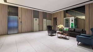 Exterior - Home Inn Neo (Ganzhou Hongqi Avenue South Gate) (Ganzhou)