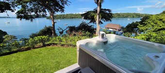 Bocas del Mar Hotel
