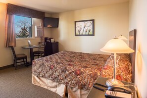 Desk, blackout curtains, soundproofing, free WiFi - Motel et Appartements du Fleuve (Brossard)