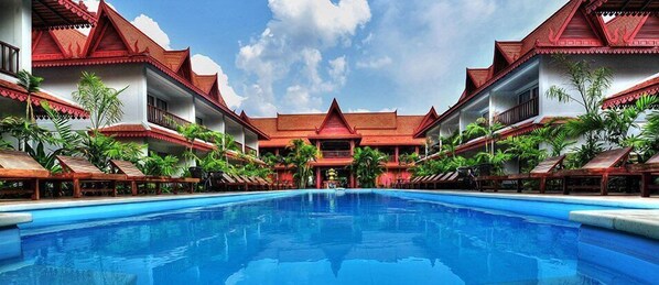 Outdoor pool, pool umbrellas, pool loungers