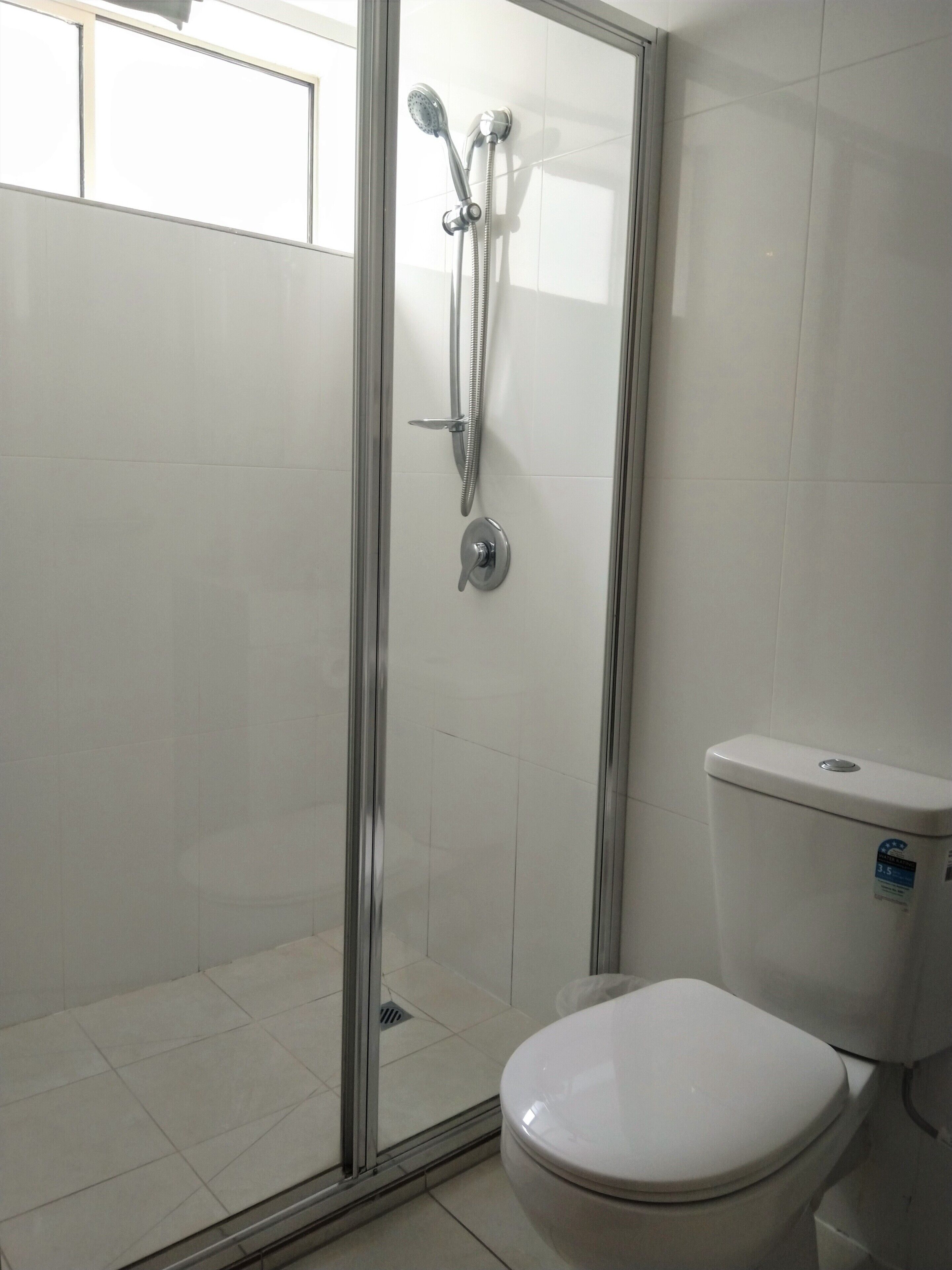 Apartments on Chapman — image 7