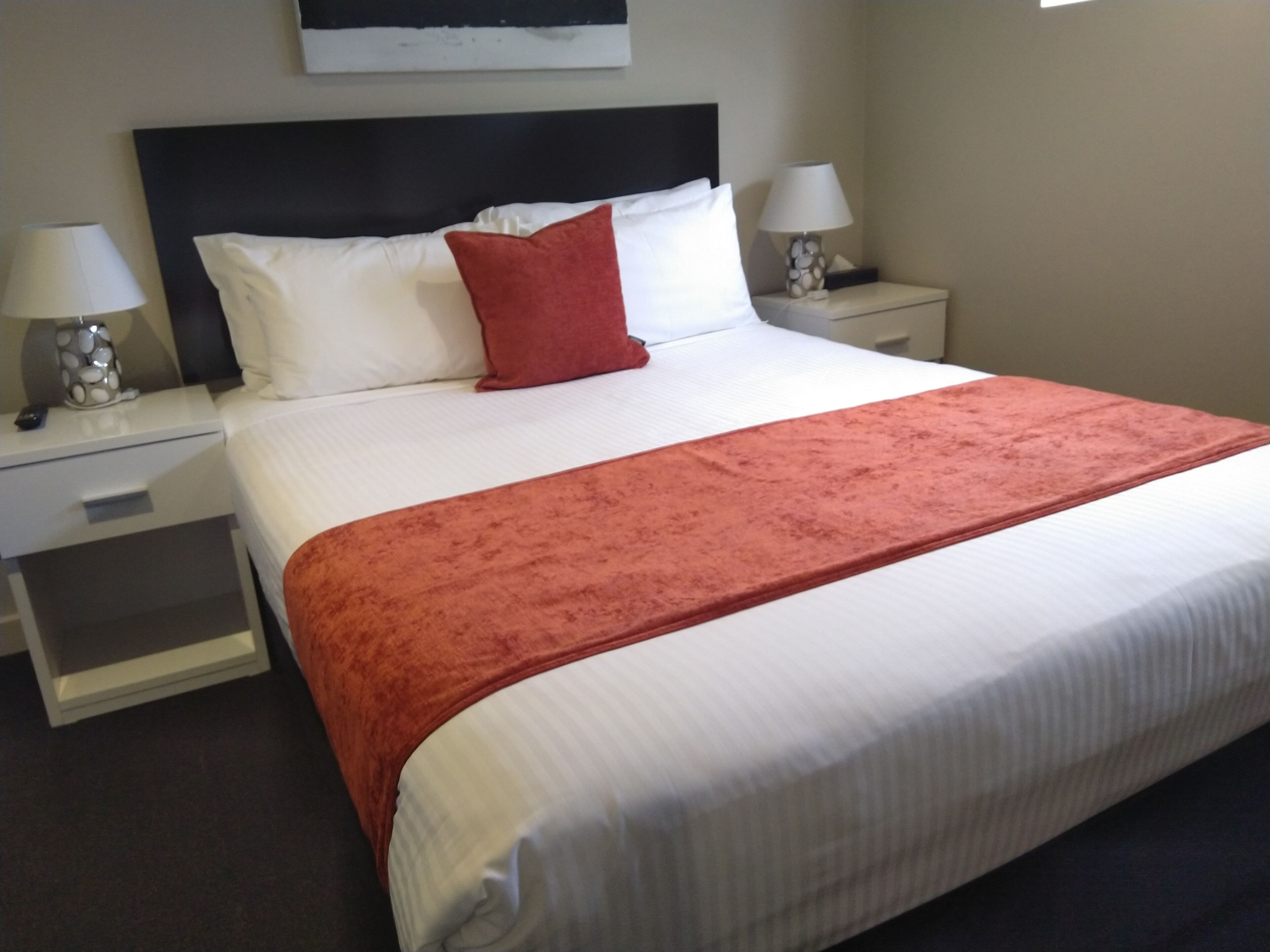 Apartments on Chapman — image 5