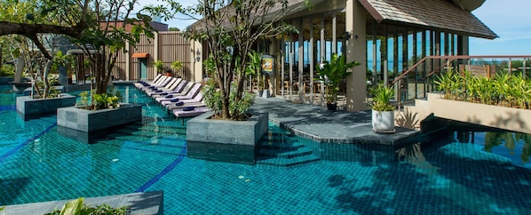 5 piscinas al aire libre, sombrillas, tumbonas