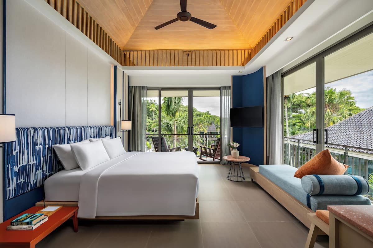 panoramic deluxe room | 1 bedroom, premium bedding, minibar, in-room safe