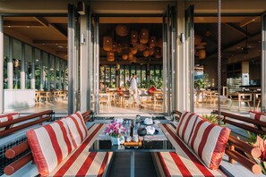 Breakfast, lunch and dinner served  - Mandarava Resort and Spa Karon Beach (Karon)