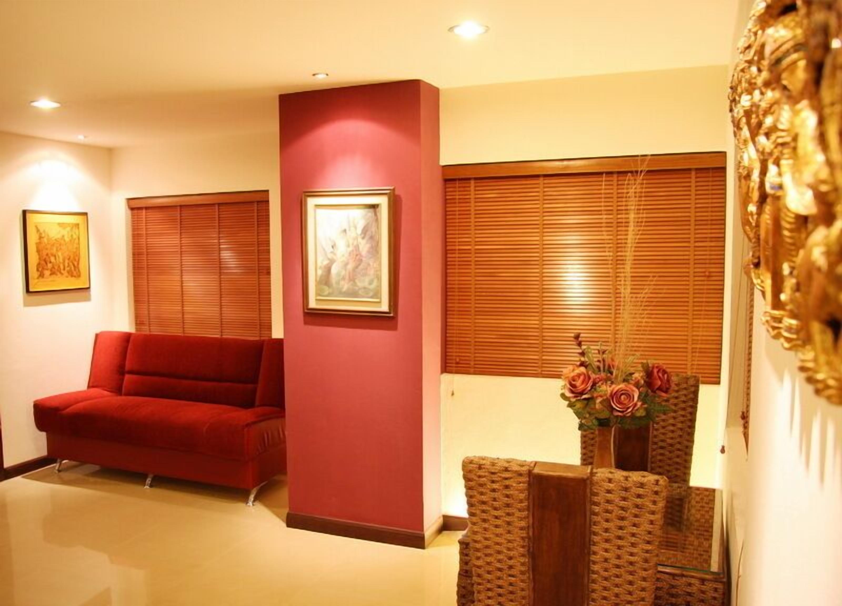 suite | 1 bedroom, minibar, in-room safe, blackout curtains