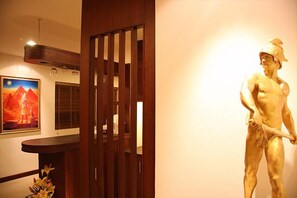 Flat-screen TV, DVD player - Rita Resort and Residence (Pattaya)